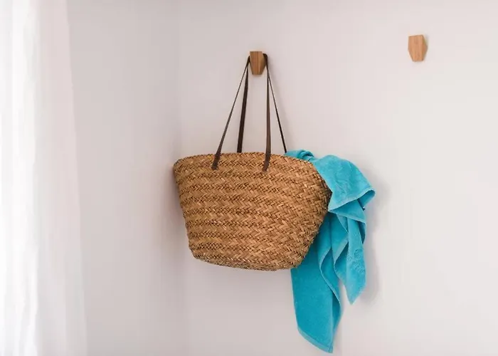 Casa Charcón Alto, En Primera Línea De Mar - Lanzarote Famara