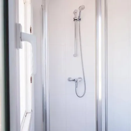 Casa Charcon Alto, En Primera Linea De Mar - Lanzarote * Famara